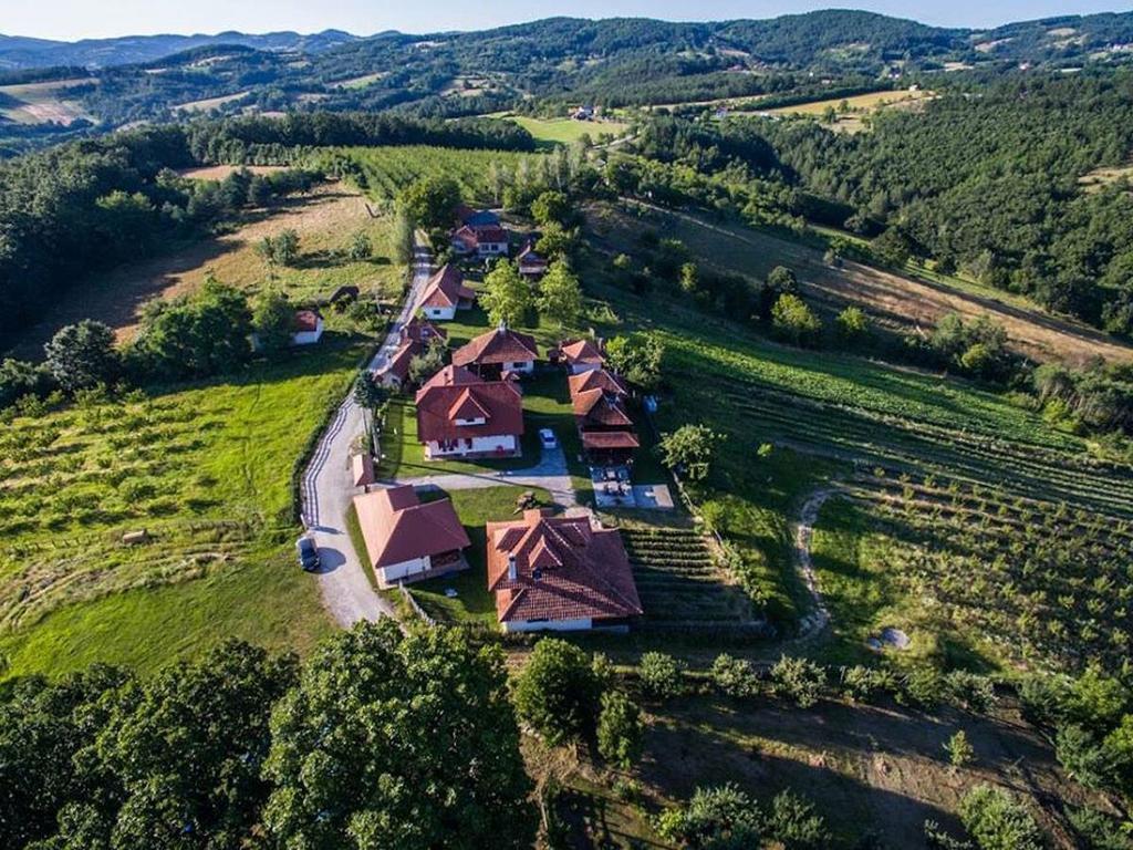 Etno Selo Rajski Konaci Leusici Exterior foto
